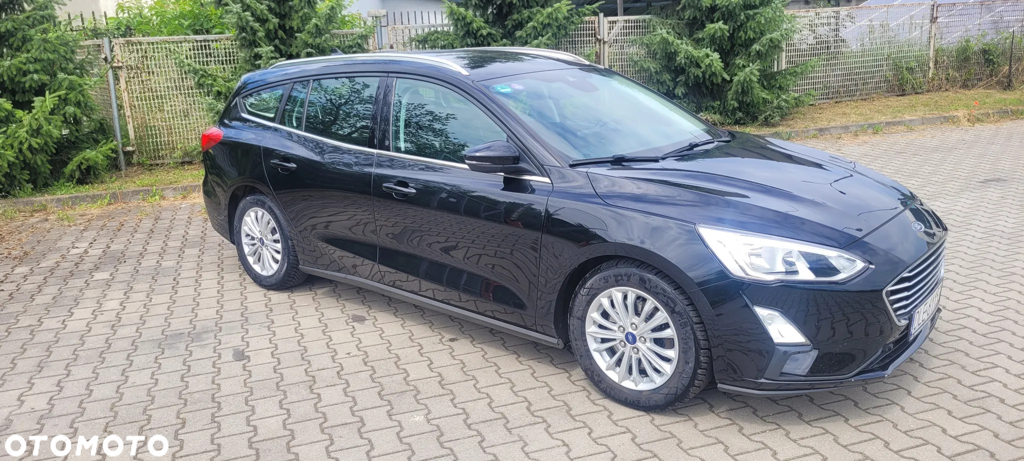 Ford Focus 1.0 EcoBoost Start-Stopp-System TITANIUM - 6