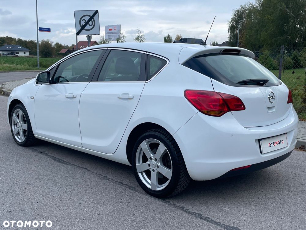 Opel Astra 1.7 CDTI DPF ecoFLEX Start/Stop Selection - 24
