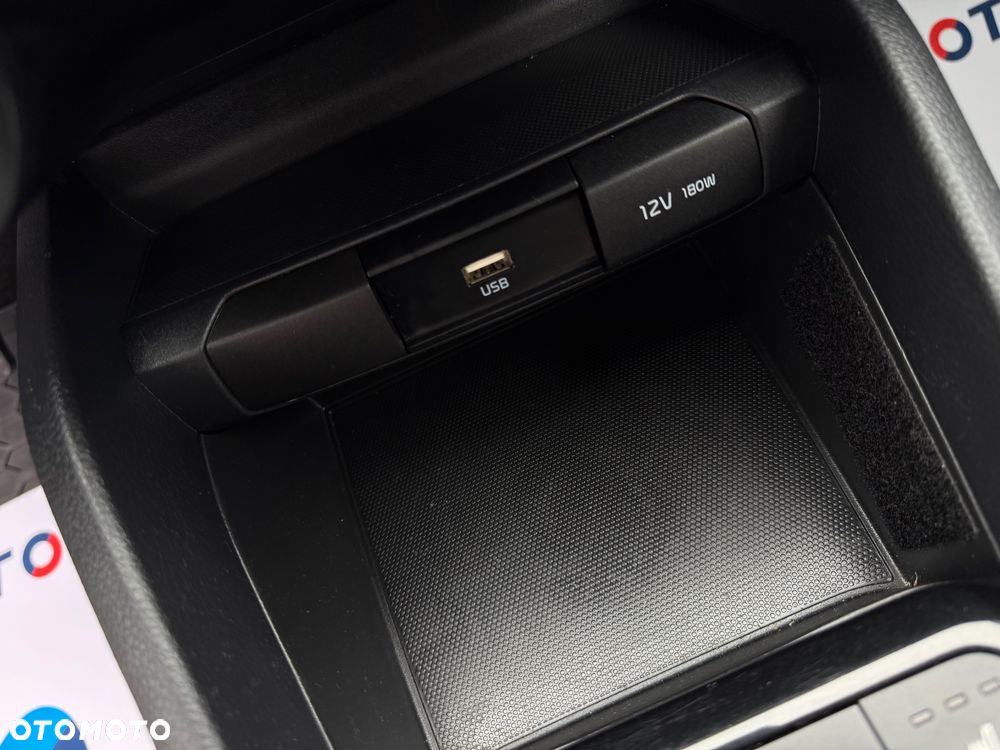 Kia Stonic 1.0 T-GDI M DCT - 33