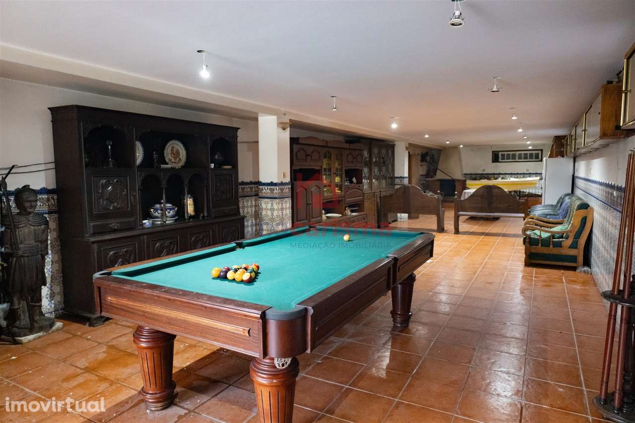 Quintinha T6 conhecida como "Quinta de Peralta" em Santo Tirso - Grande imagem: 2/48