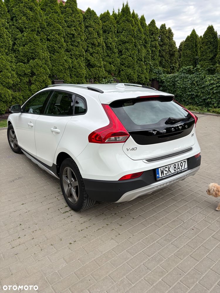 Volvo V40 Cross Country D2 Drive-E SCR Momentum - 1