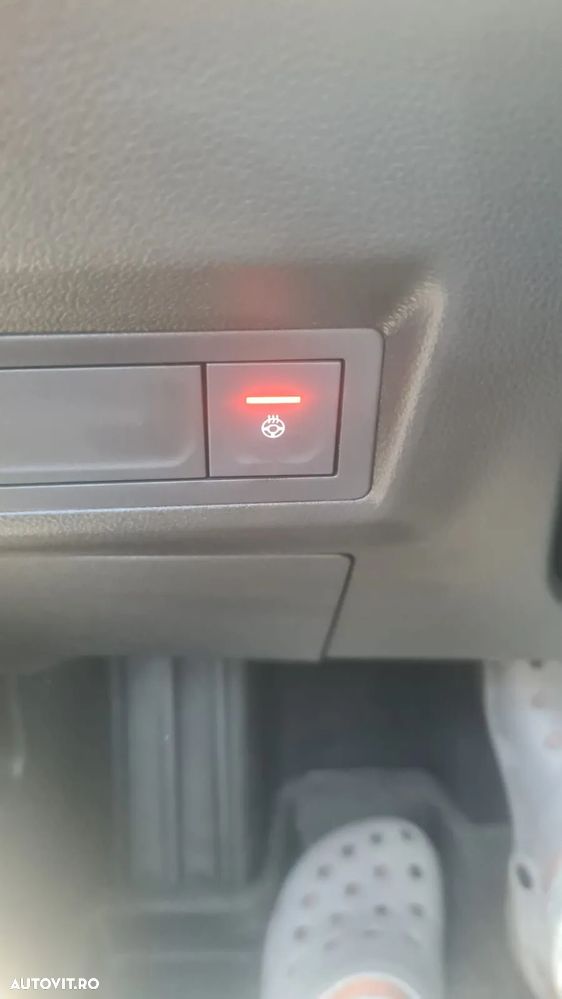 Renault Captur PHEV 160 Engineered - 17