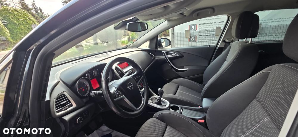 Opel Astra - 28
