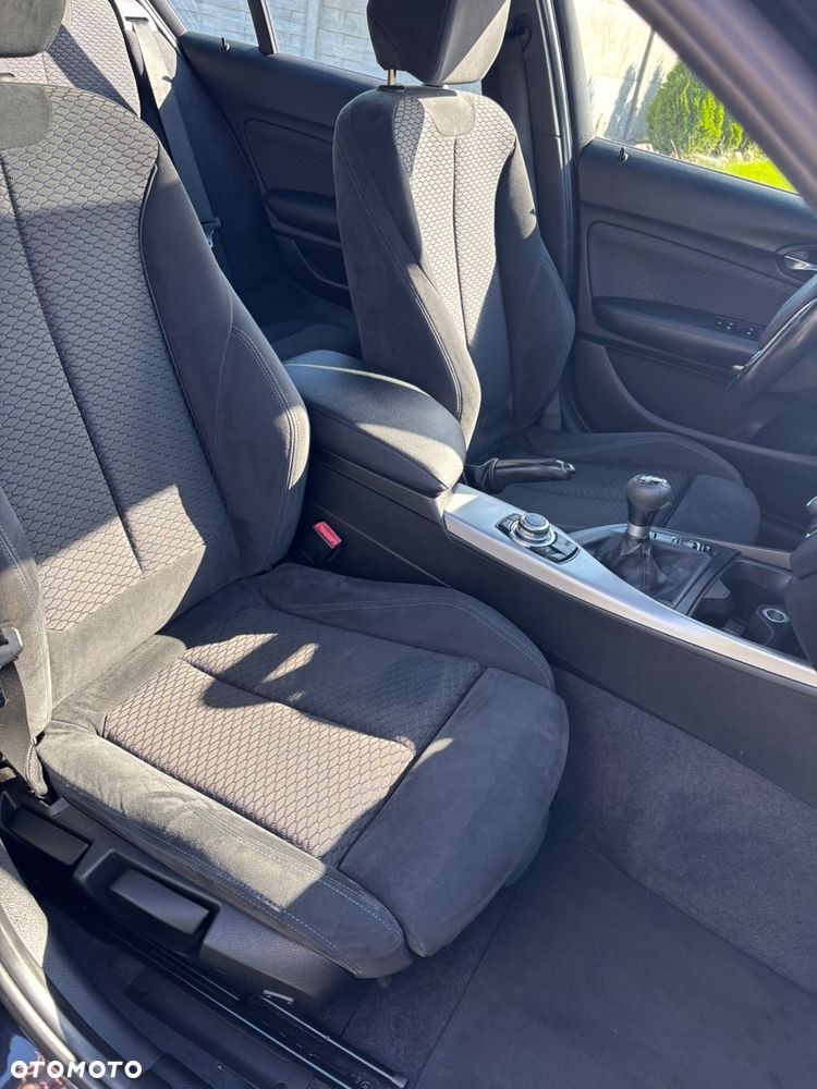 BMW Seria 3 320i - 9