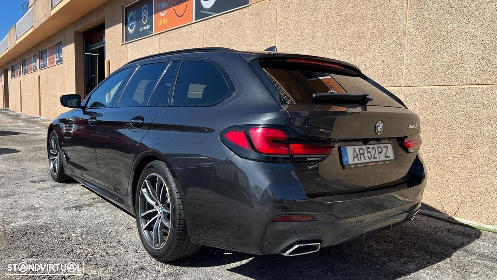 BMW 520 d Pack Desportivo M Auto - 1