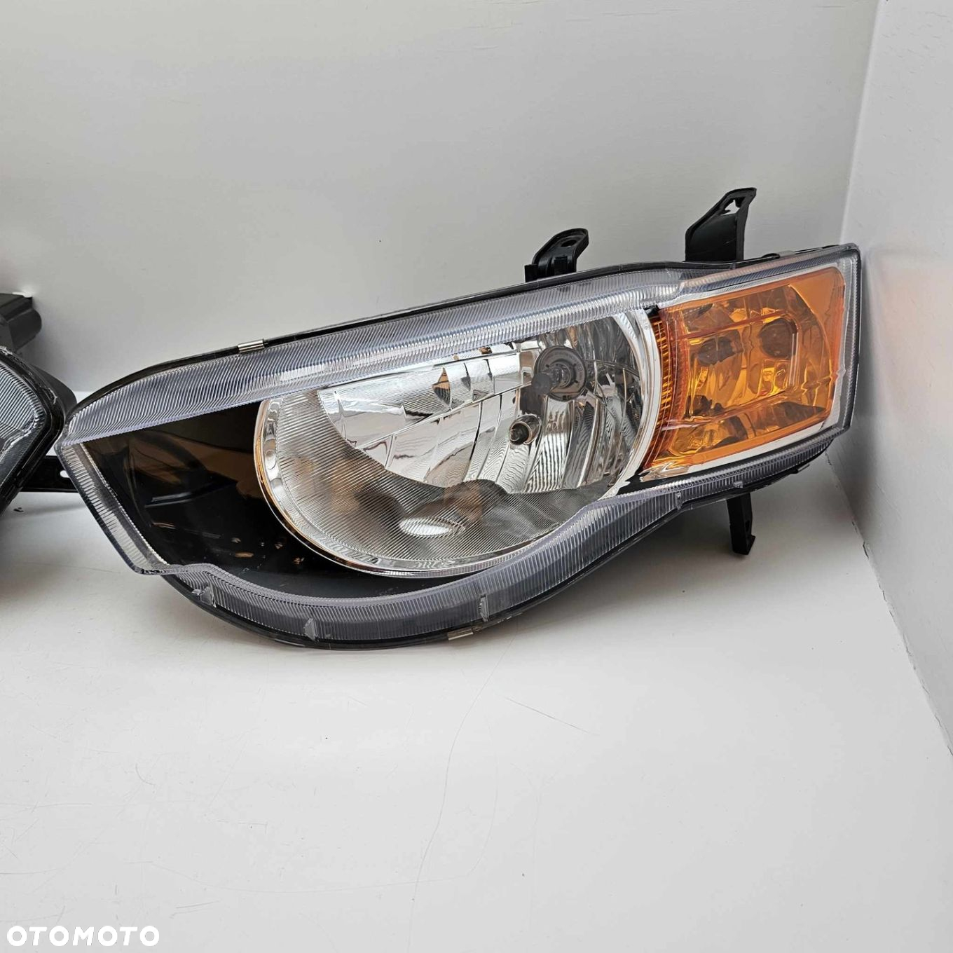 MITSUBISHI COLT VI 6 LIFT LAMPA PRZEDNIA PRZÓD LEWA PRAWA - 3