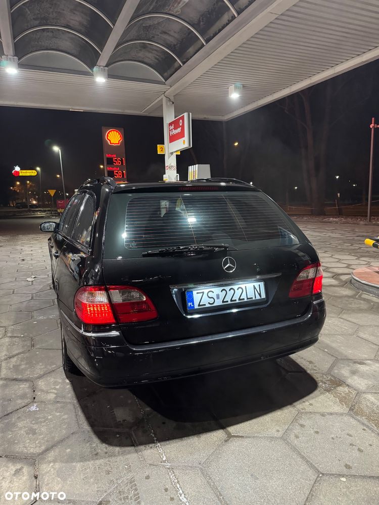 Mercedes-Benz Klasa E 320 CDI T Avantgarde - 6