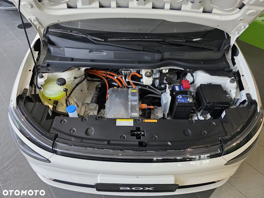 Dongfeng Box - 33