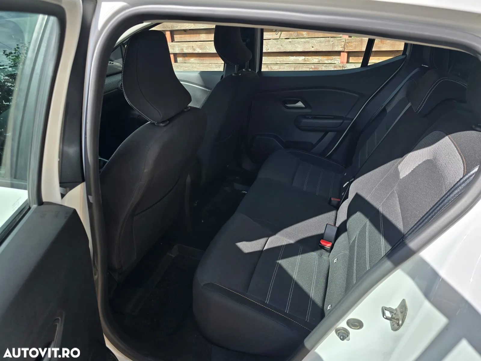 Dacia Sandero Stepway ECO-G 100 MT6 Extreme - 10
