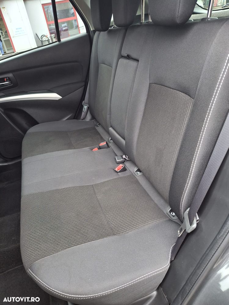 Suzuki S-Cross 1.0 Passion - 32