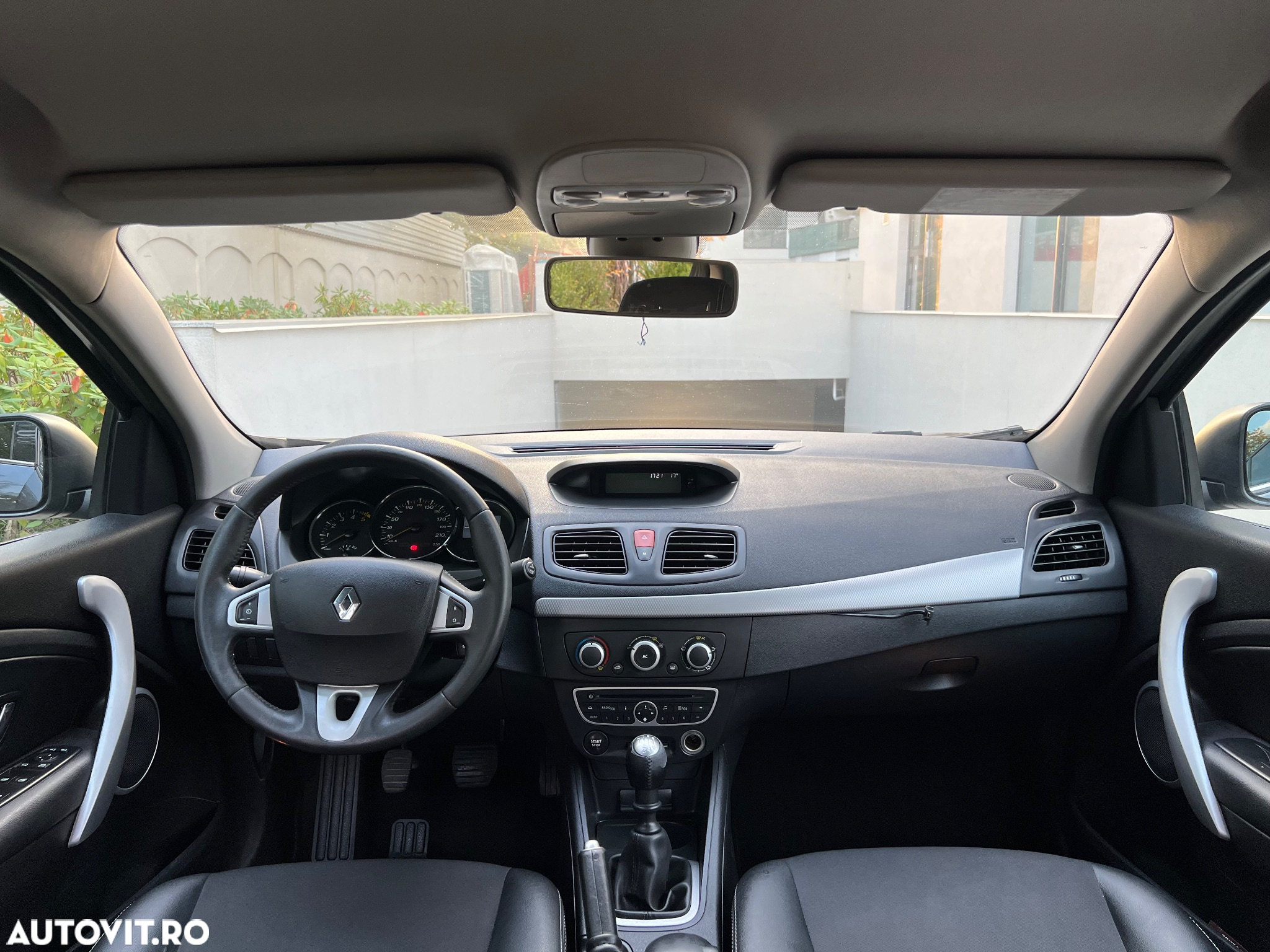 Renault Fluence 1.5dCi Privilege - 6