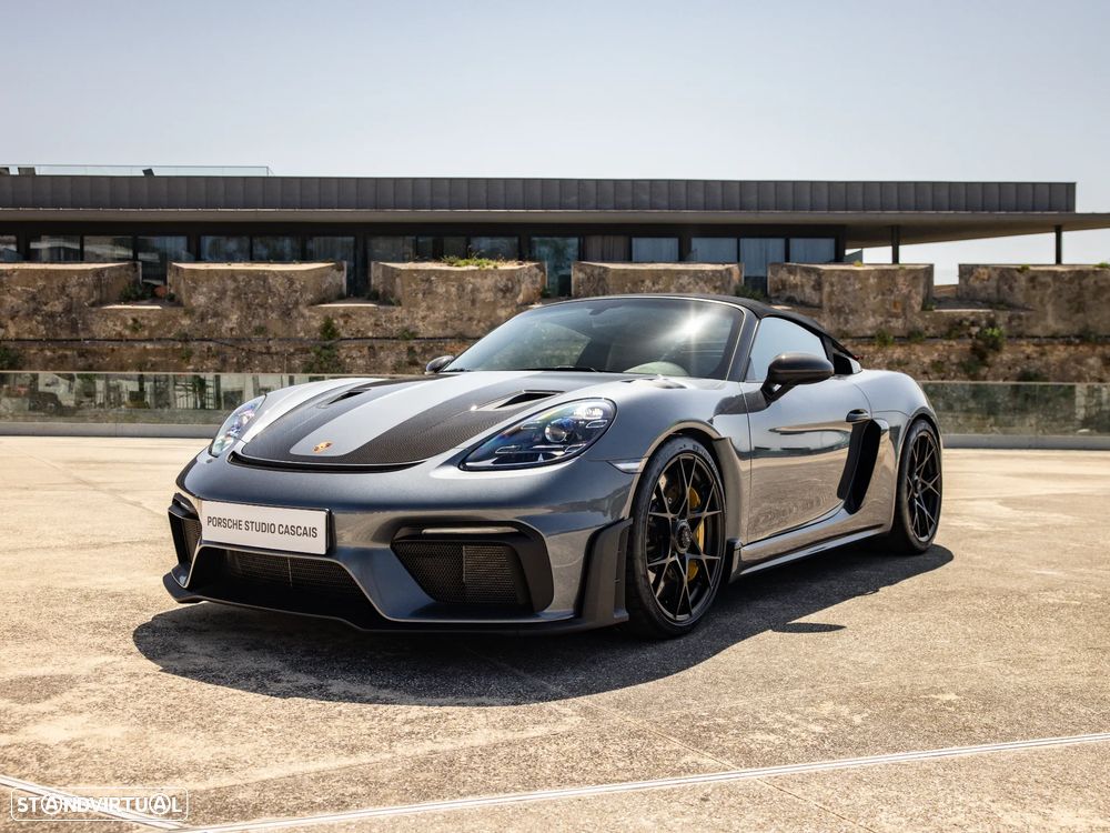 Porsche 718 Spyder - 1