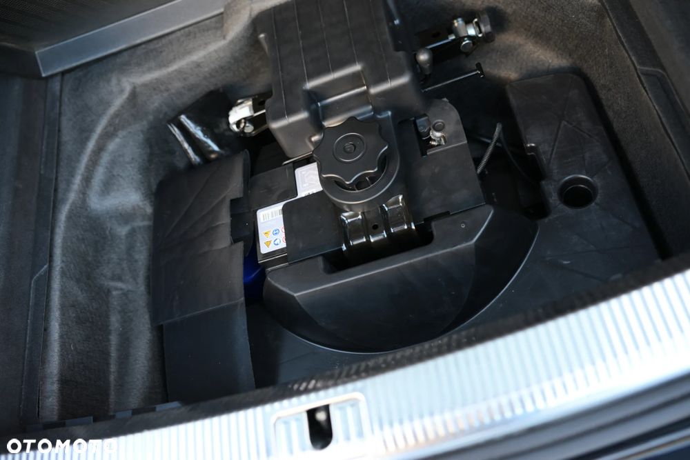 Audi A4 - 12
