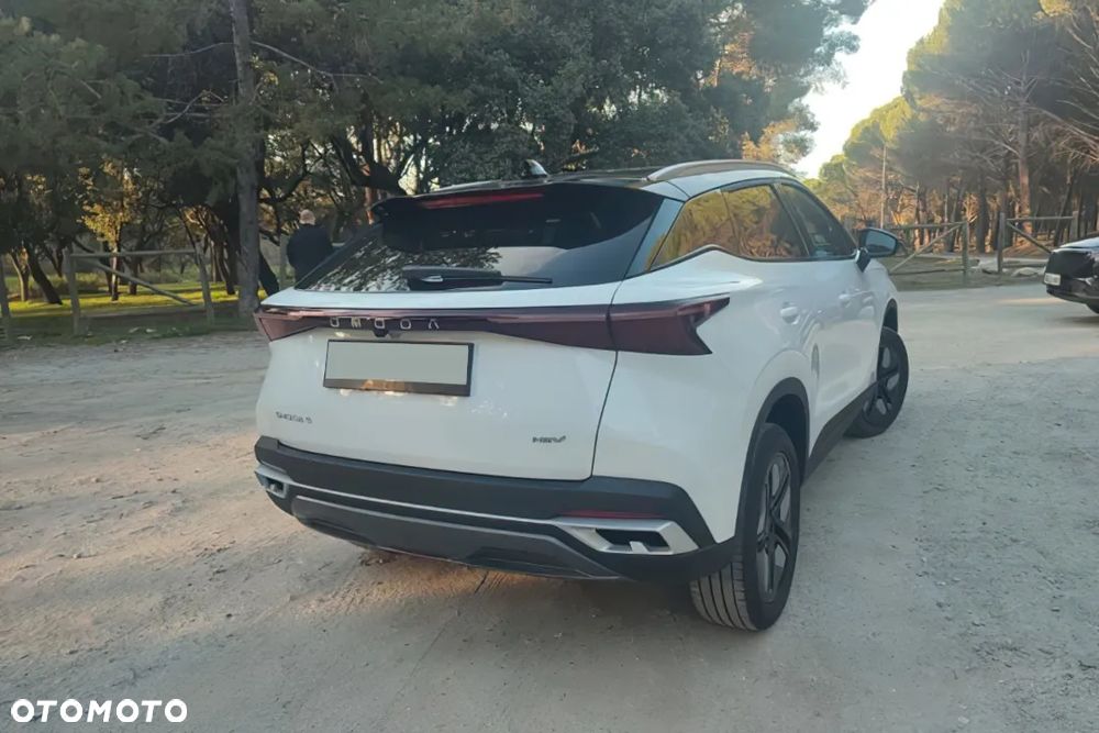 Omoda 5 1.5 T-GDI Hybrid Premium DHT - 2