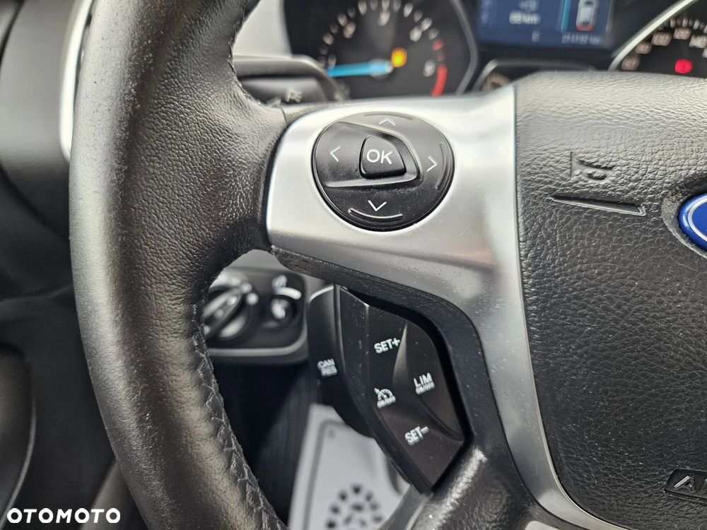 Ford Kuga 2.0 TDCi 4x4 Individual - 26