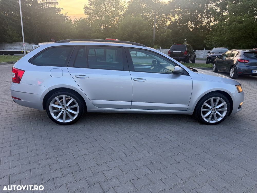 Skoda Octavia 2.0 TDI DSG Drive - 5