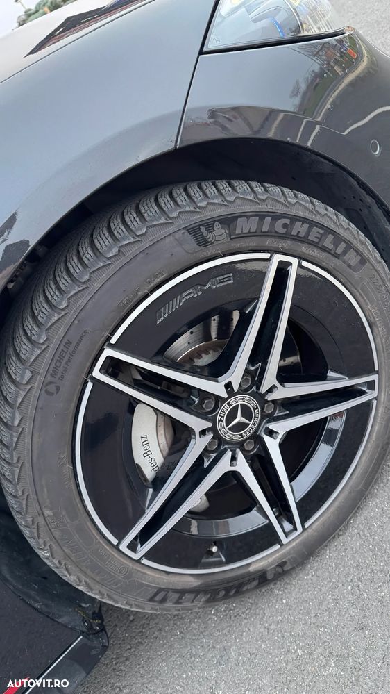 Mercedes-Benz C 400 e 4Matic 9G-TRONIC AMG Line - 7