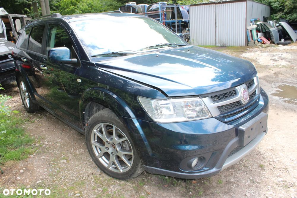 Fiat Freemont maska kolor LPS - 2