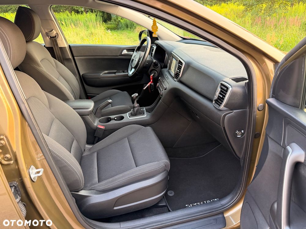 Kia Sportage 2.0 CRDI 2WD Spirit - 21