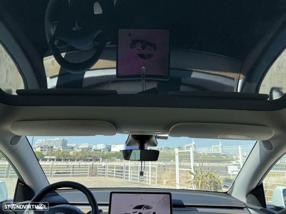 Tesla Model Y Tração Traseira - 17