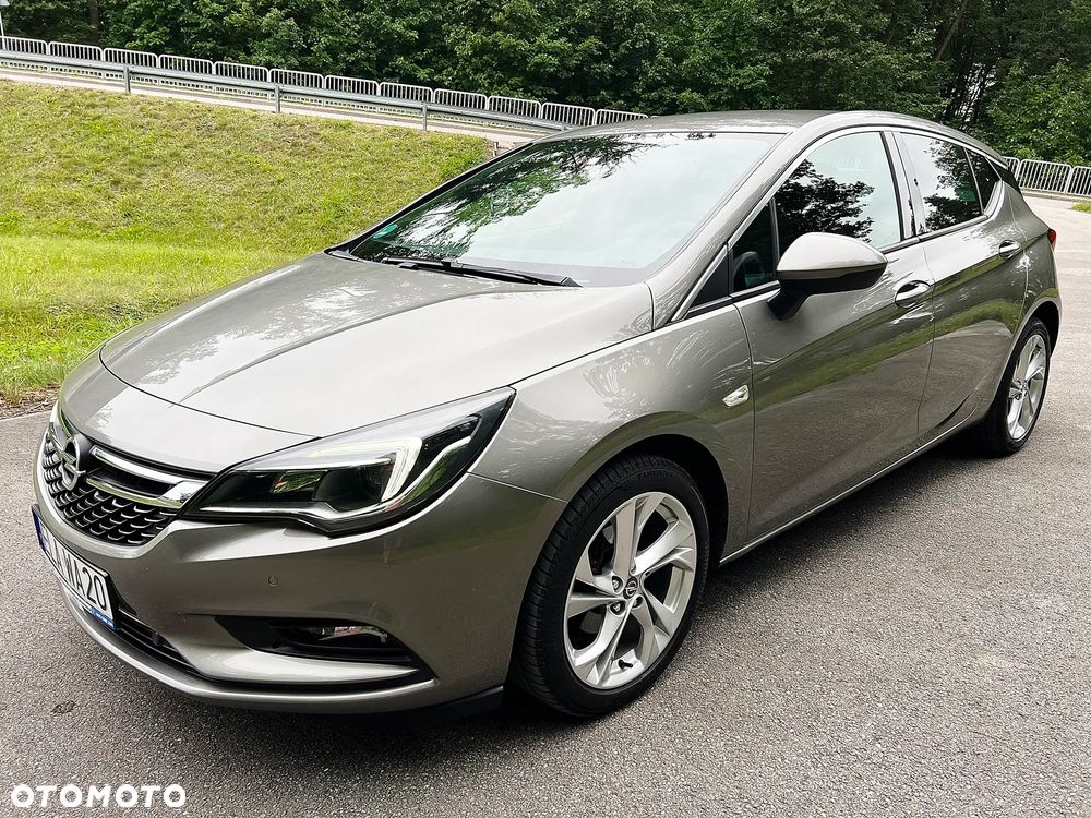 Opel Astra 1.4 Turbo Innovation - 4
