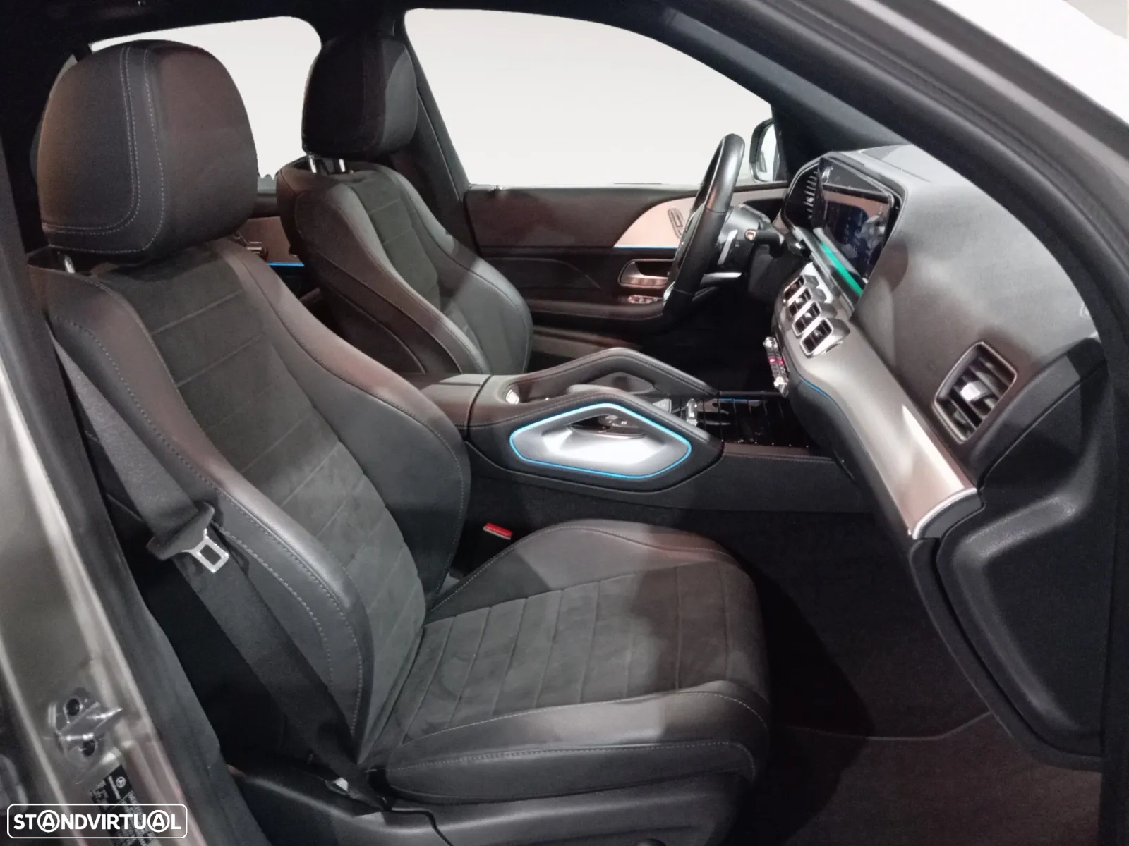 Mercedes-Benz GLE 300 d 4Matic - 14