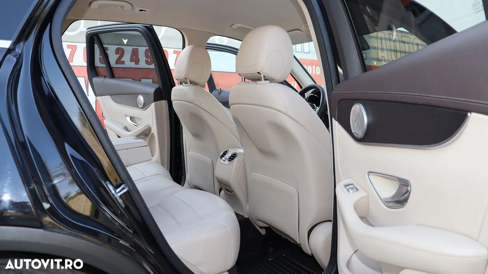 Mercedes-Benz GLC 300 d 4MATIC 9G-TRONIC Exclusive - 14