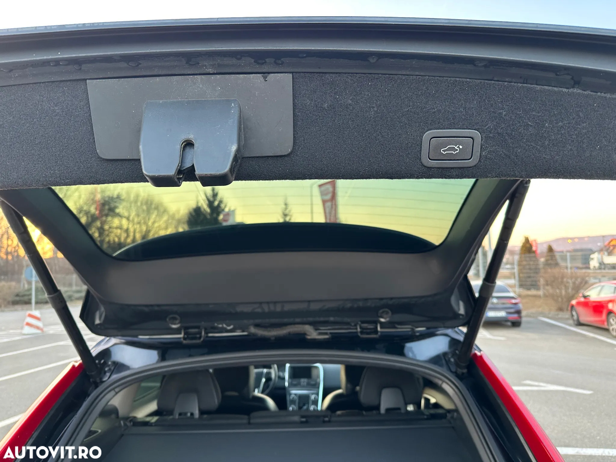 Volvo XC 60 D4 AWD Geartronic Momentum - 6