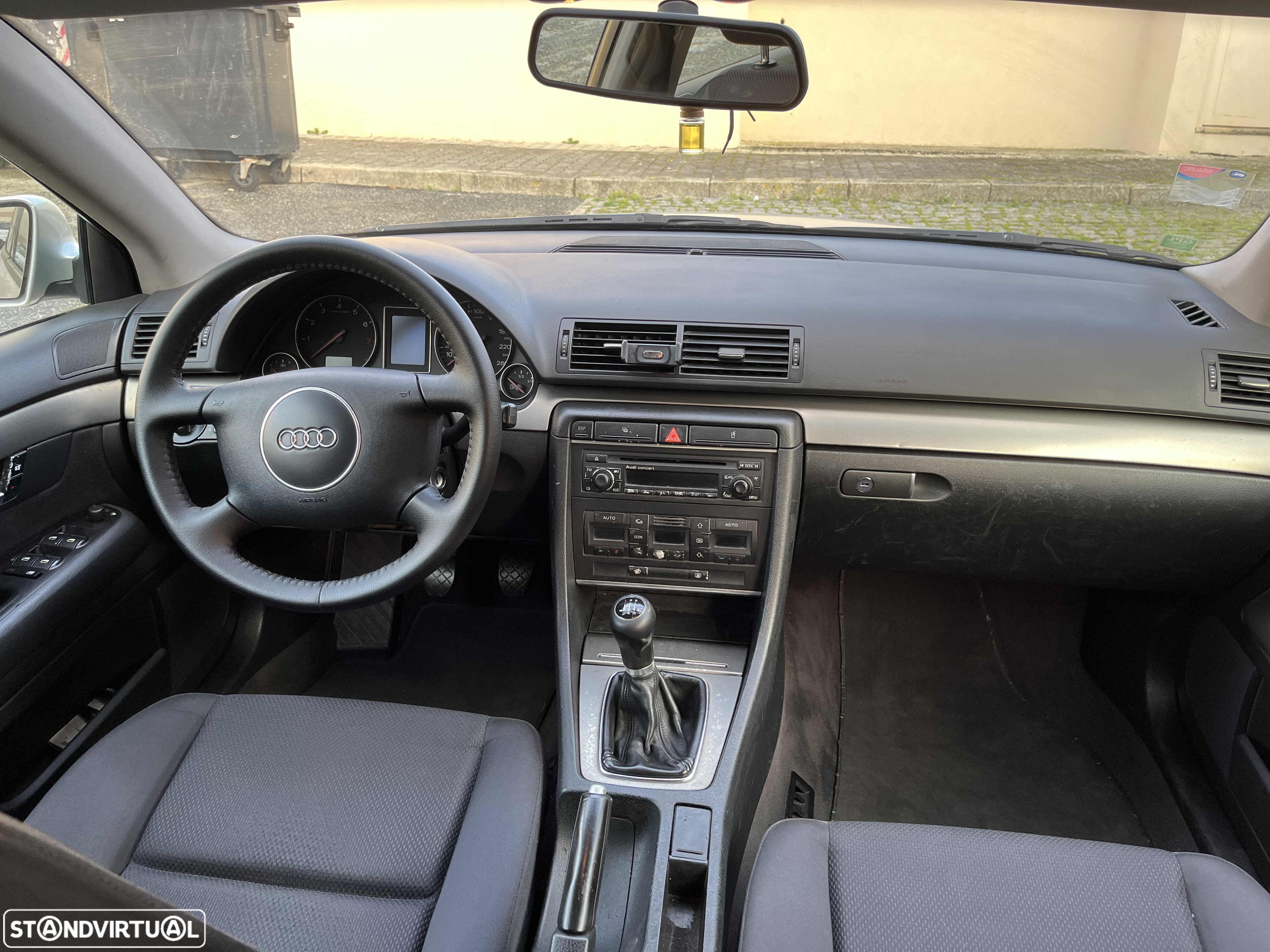 Audi A4 1.6 - 10