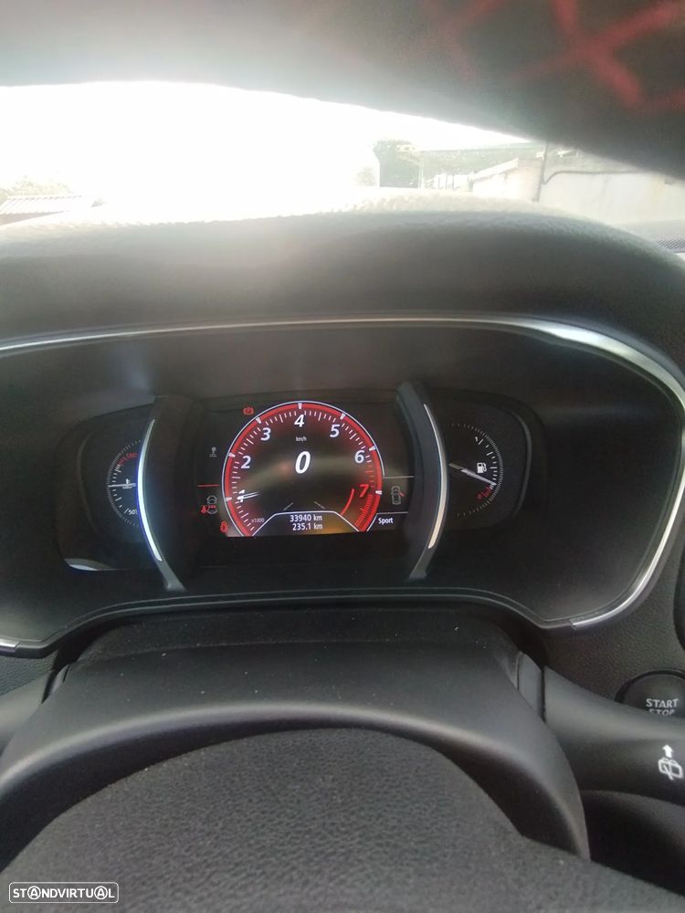Renault Mégane 1.8 TCe R.S. Trophy - 4