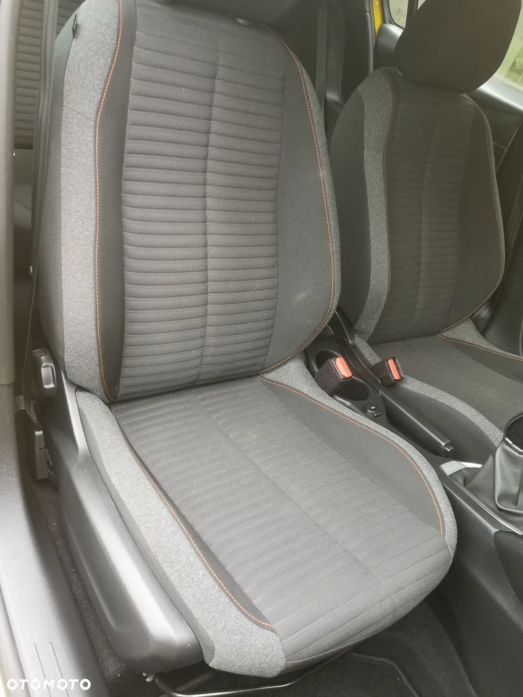 Peugeot 208 PureTech 75 Allure - 32