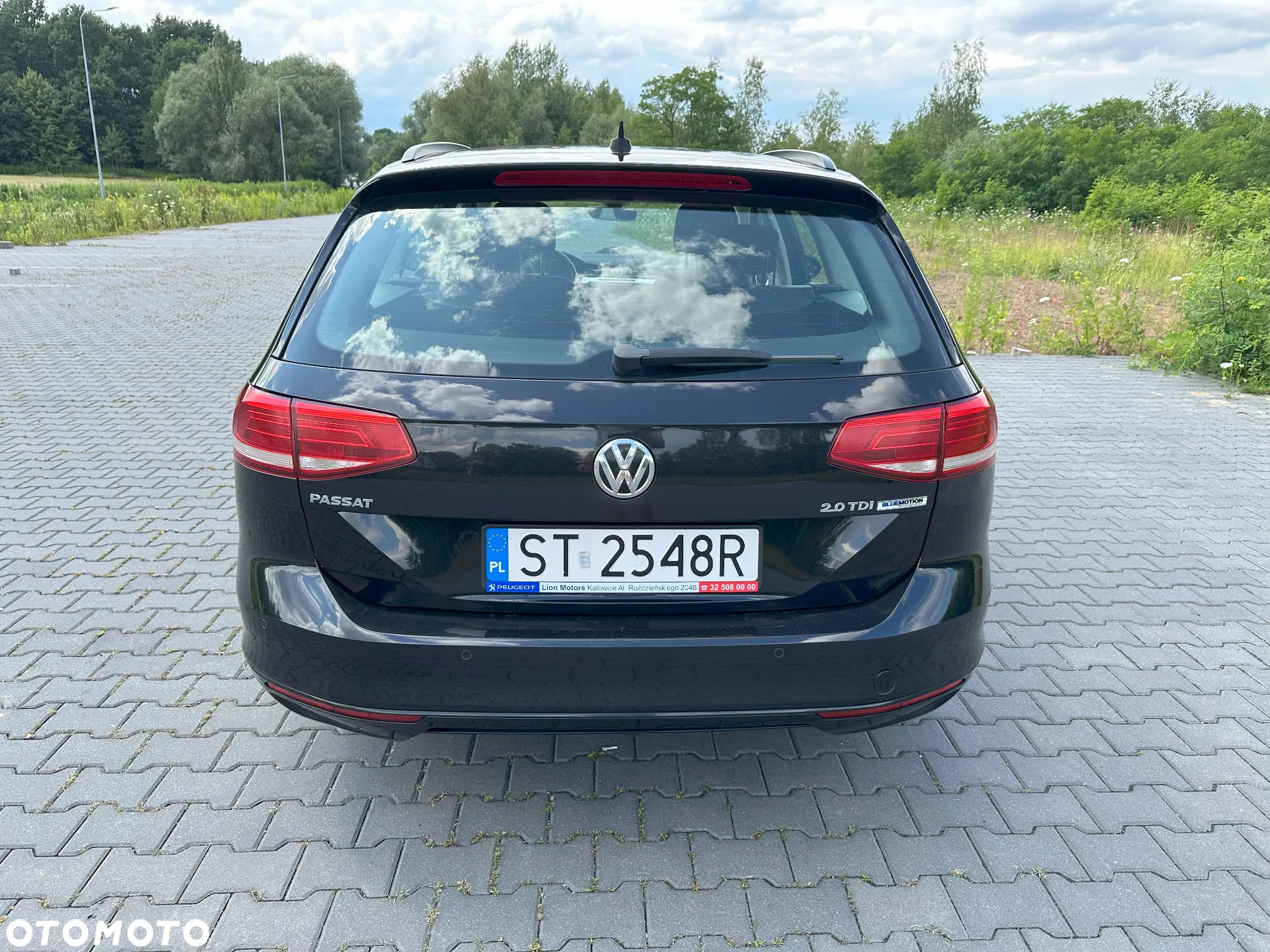 Volkswagen Passat 2.0 TDI BMT Comfortline - 10