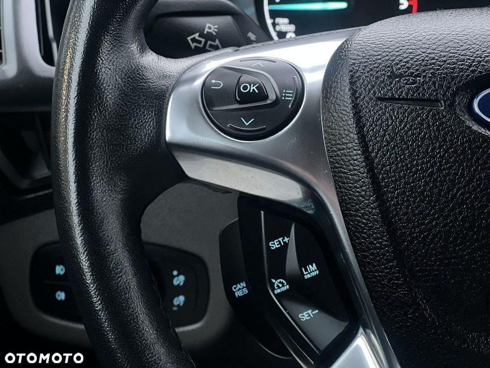 Ford Transit Connect Kombi 220 L1 Trend - 26