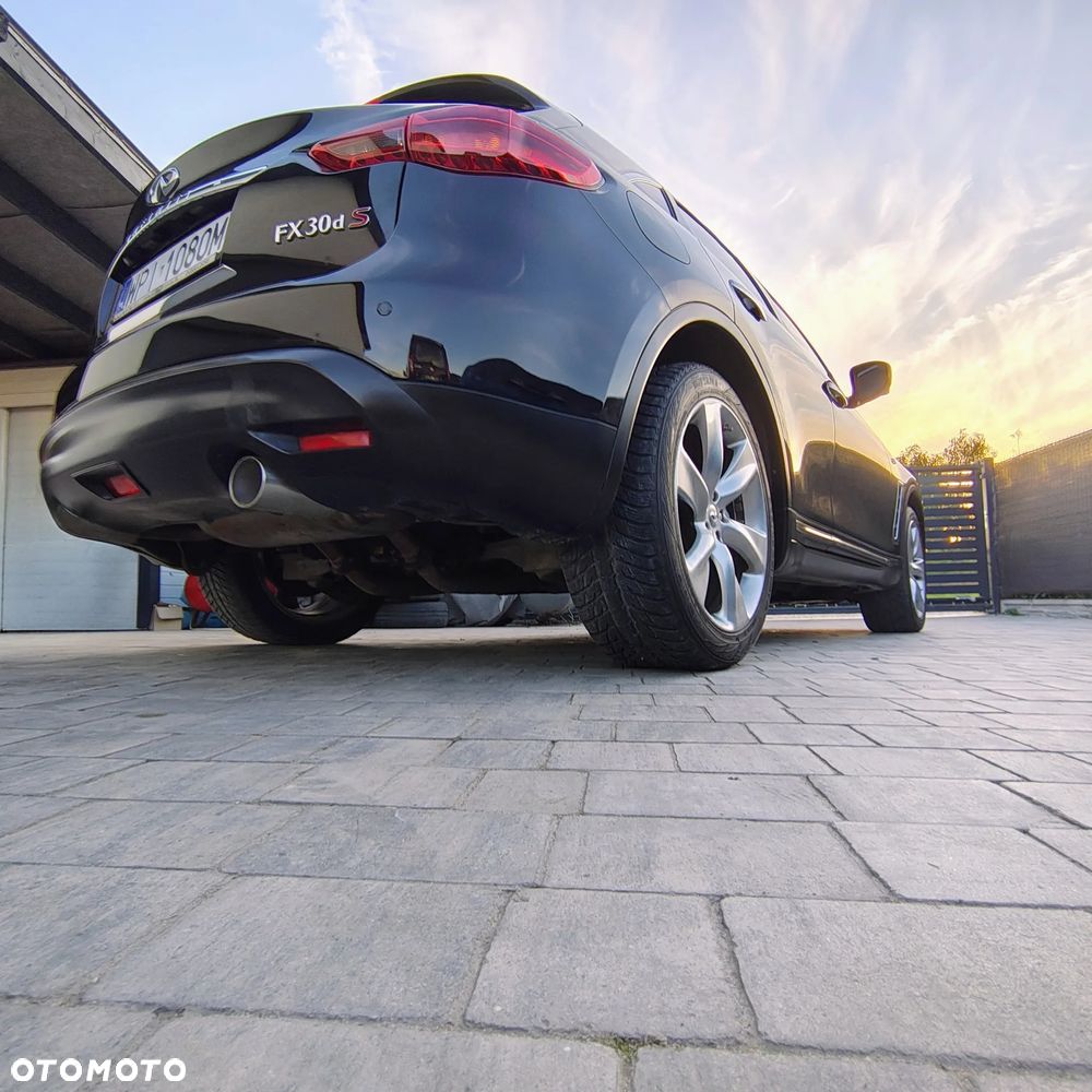 Infiniti FX FX30d AWD S Premium - 6