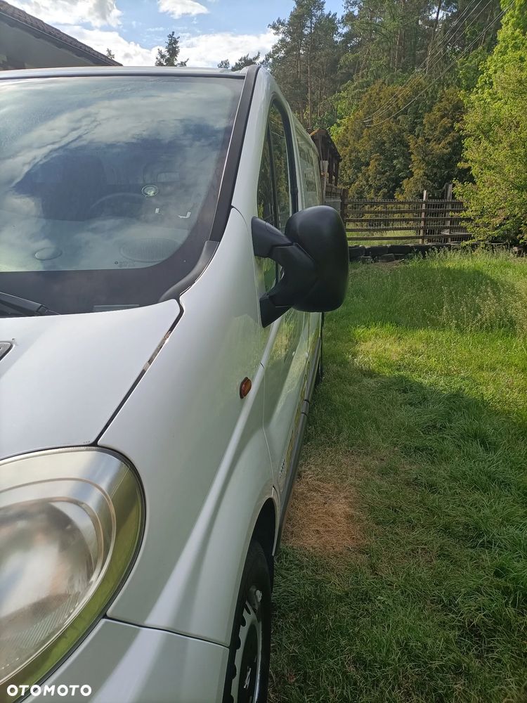 Opel Vivaro - 14