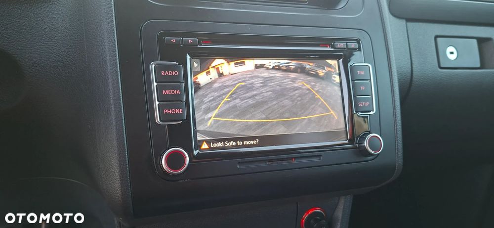 Volkswagen Touran 2.0 TDI DPF DSG Highline - 28