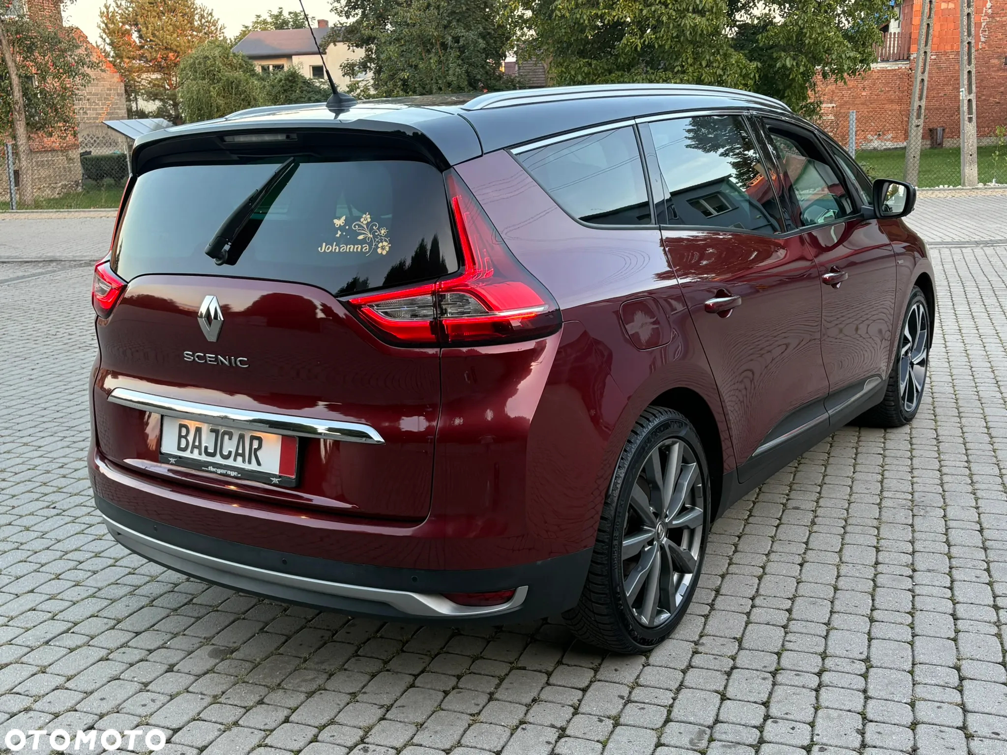 Renault Grand Scenic ENERGY TCe 115 S&S Bose Edition - 6