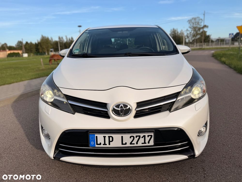Toyota Verso 2.0 D-4D Edition - 10