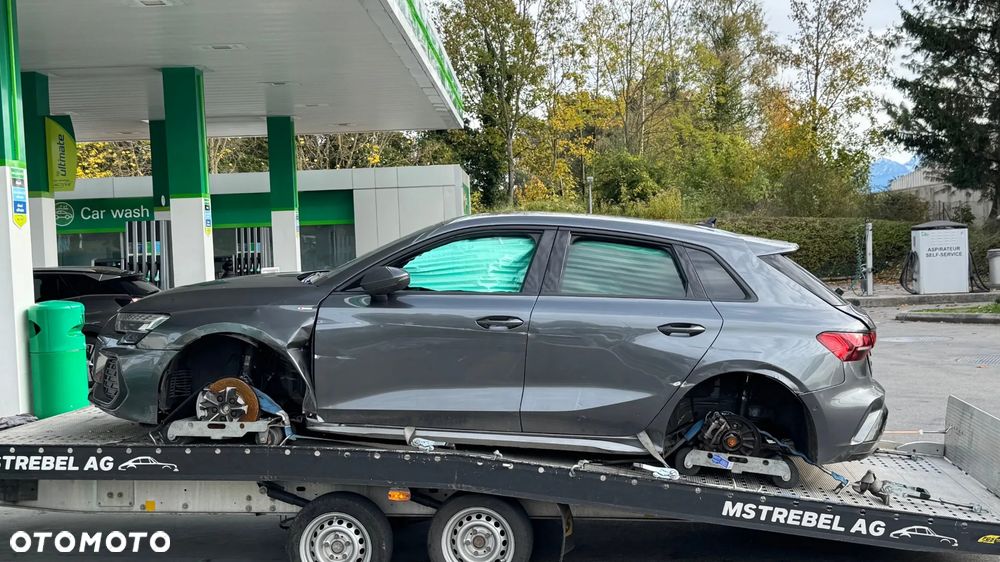 Audi A3 Sportback - 3