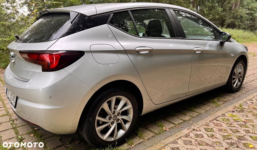Opel Astra 1.2 T Edition S&S - 10