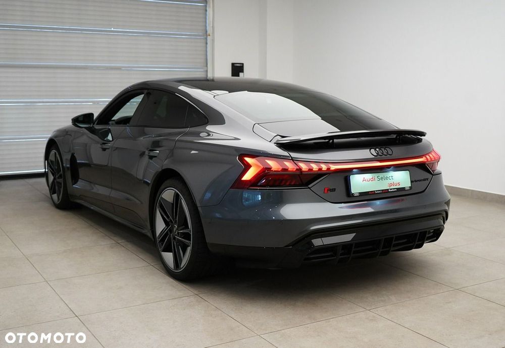 Audi e-tron GT - 3