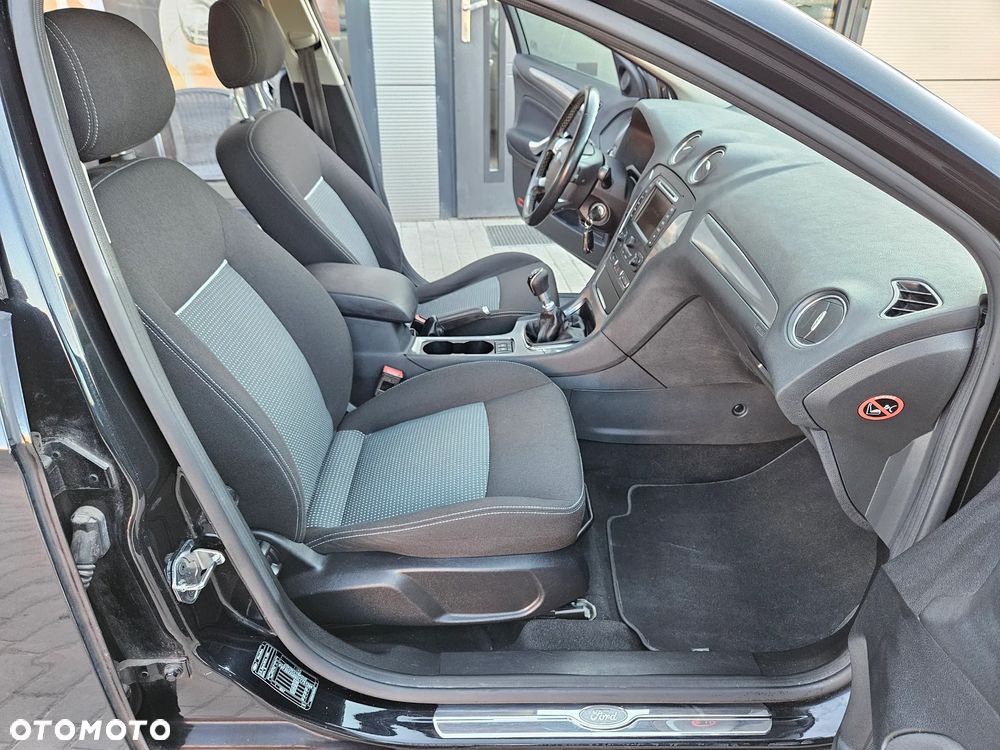 Ford Mondeo 2.0 TDCi Viva Titanium - 13