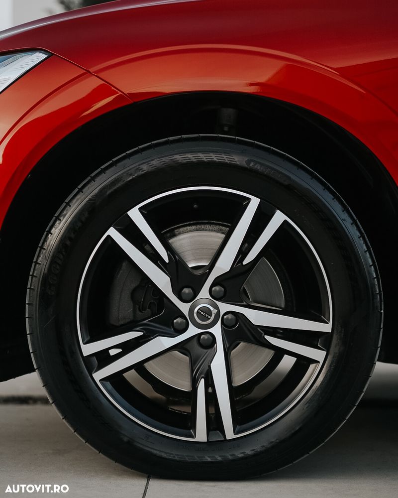 Volvo XC 60 D4 AWD Geartronic RDesign - 10