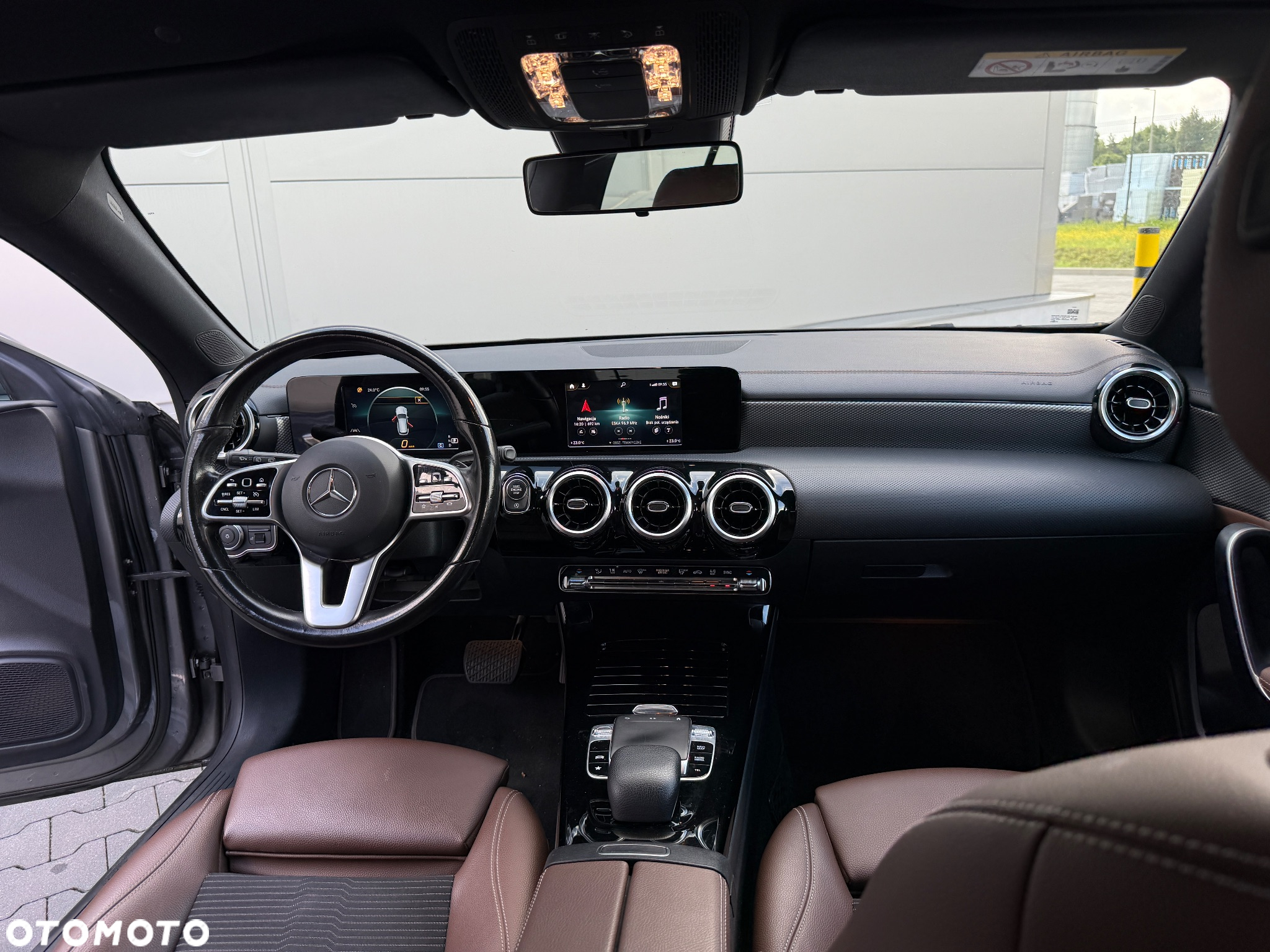 Mercedes-Benz CLA 200 d Shooting Brake 8G-DCT - 14