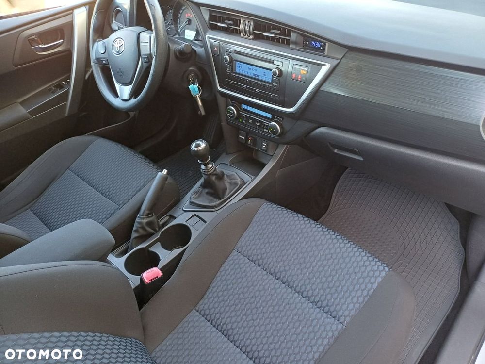 Toyota Auris 1.6 Active - 11