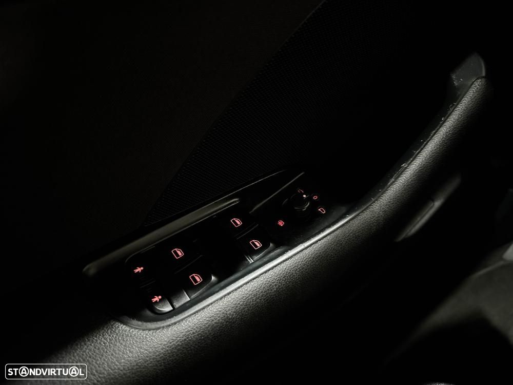 Audi A3 Sportback - 43
