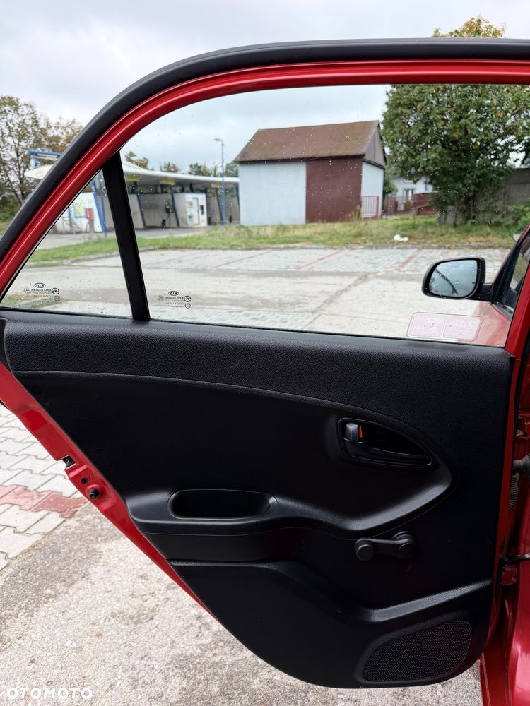 Kia Picanto - 12
