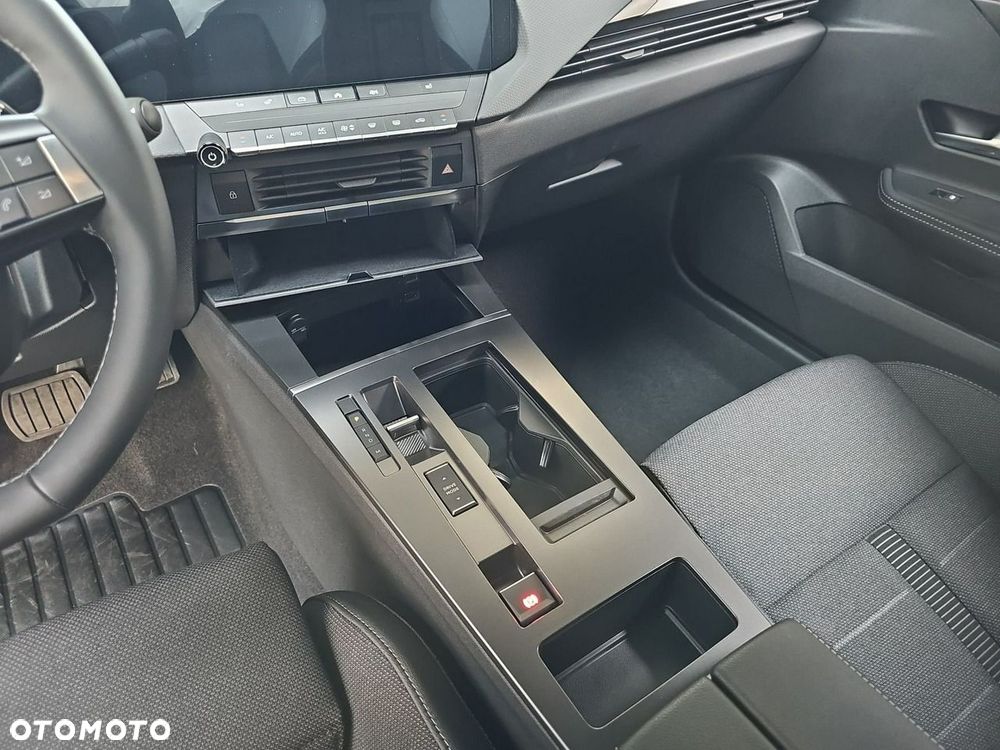 Opel Astra - 16