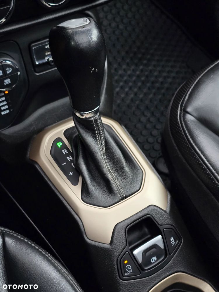 Jeep Renegade 2.0 MultiJet Active Drive Low Automatik Trailhawk - 28