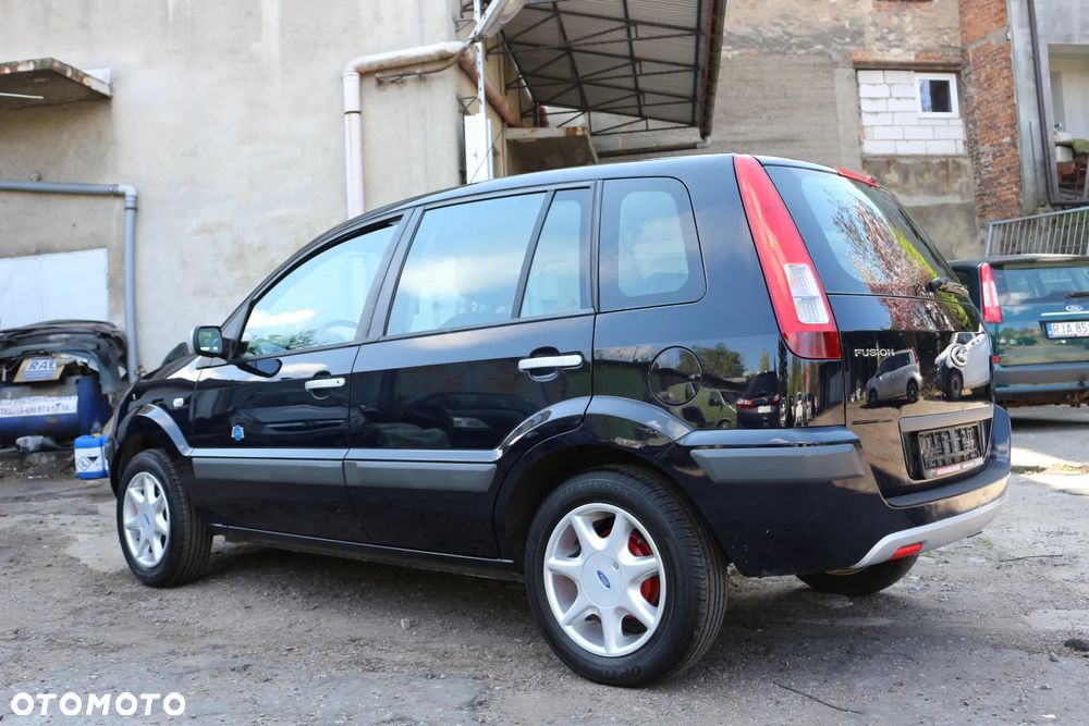 Ford Fusion 1.25 Style - 12